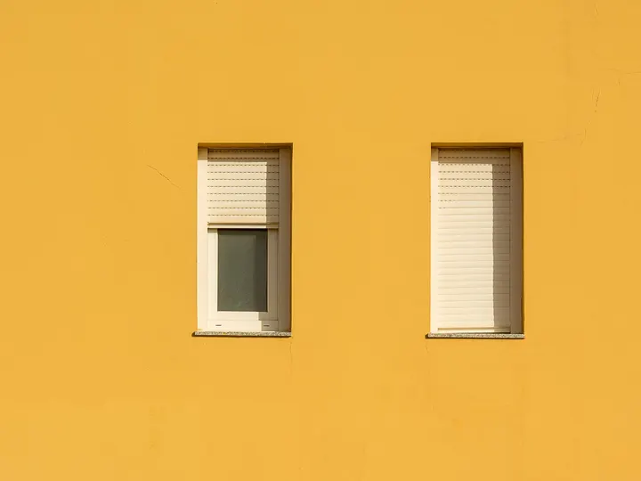 Fenster, Türen & Rollläden