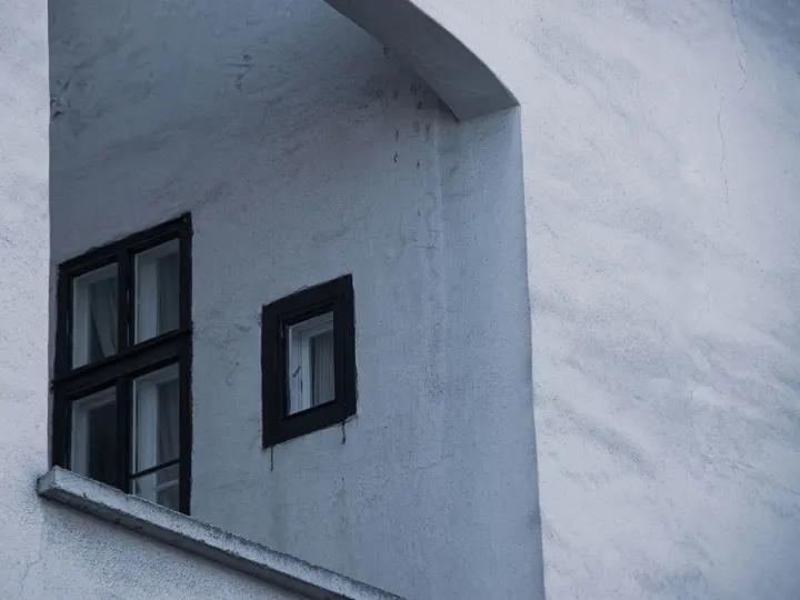 Fenster, Türen & Rollläden
